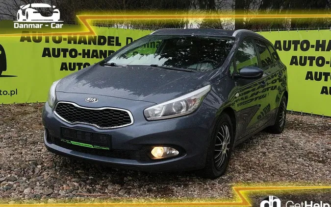 kia warmińsko-mazurskie Kia Ceed cena 35900 przebieg: 104000, rok produkcji 2013 z Brzeziny